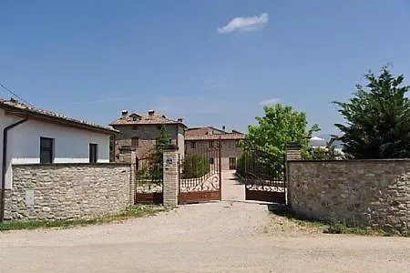 Sleeps 4 Pool Wifi Citerna